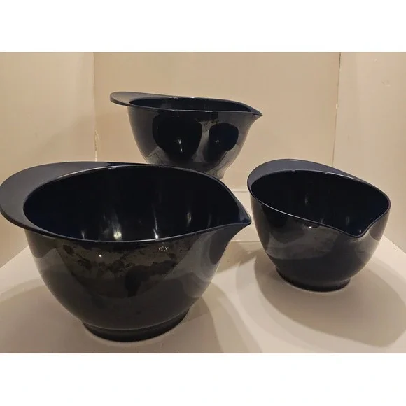 Williams Sonoma Navy Blue Melamine Nesting Mixing Bowls Set of 3 Pour Spout - Picture 6 of 9